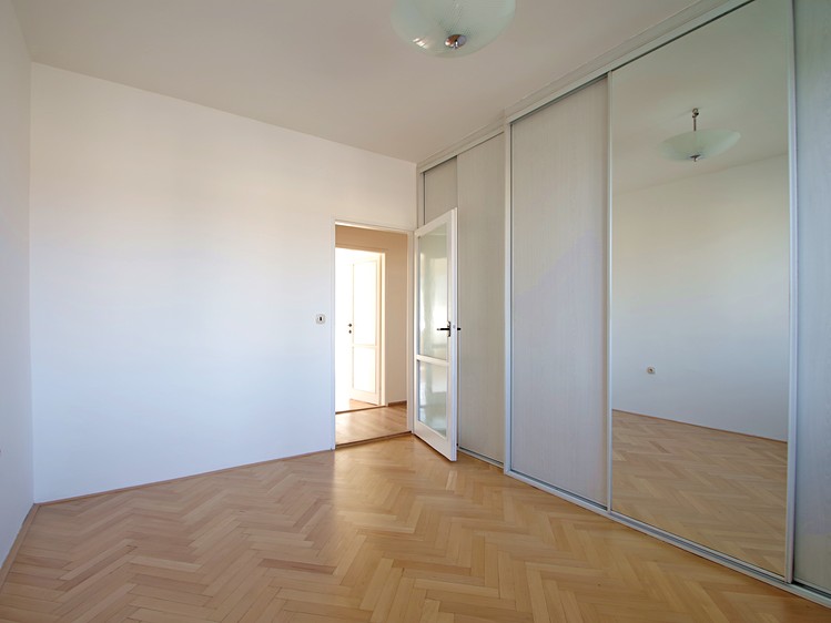 Prodej bytu 3+1 75 m² (Jednopodlažní) - foto 3