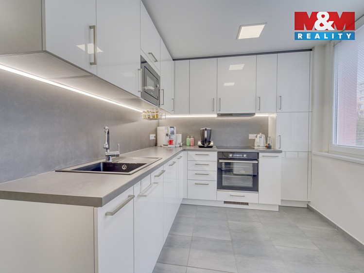 Prodej bytu 4+1 80 m² - foto 2