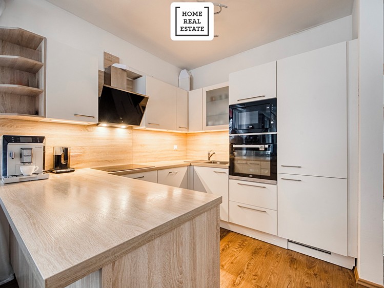 Prodej bytu 3+kk 82 m² (Mezonet) - foto 2