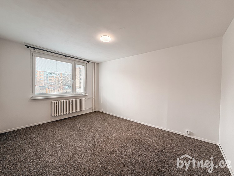 Pronájem bytu 3+1 61 m² - foto 3