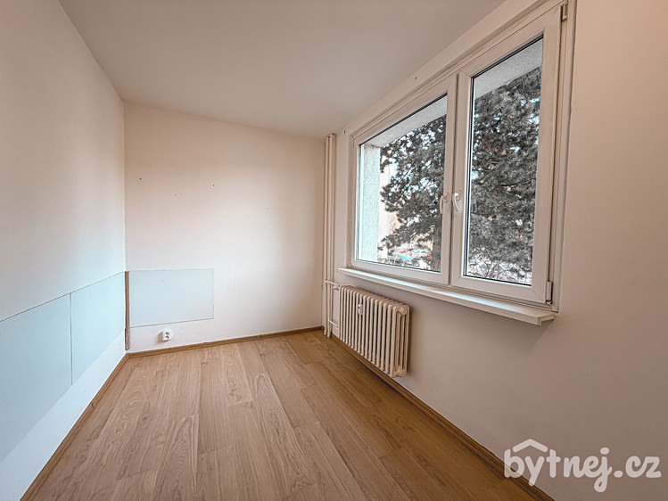 Pronájem bytu 3+1 61 m² - foto 6