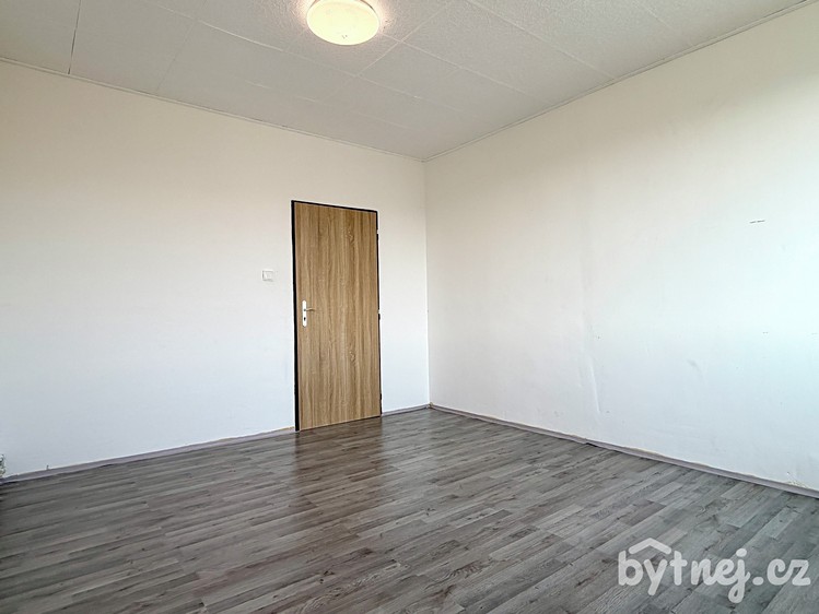 Pronájem bytu 3+1 72 m² - foto 7