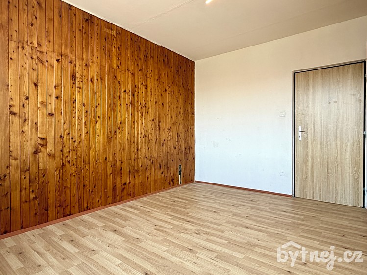 Pronájem bytu 3+1 72 m² - foto 8