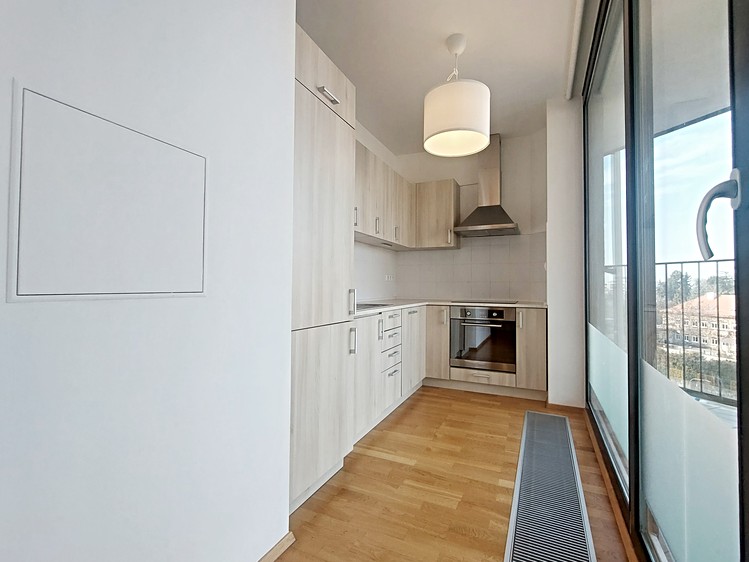 Pronájem bytu 1+kk 38 m² - foto 4