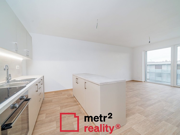 Pronájem bytu 2+kk 65 m² - foto 4