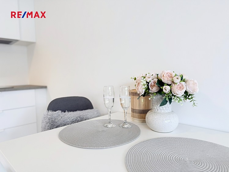 Pronájem bytu 1+kk 32 m² - foto 5