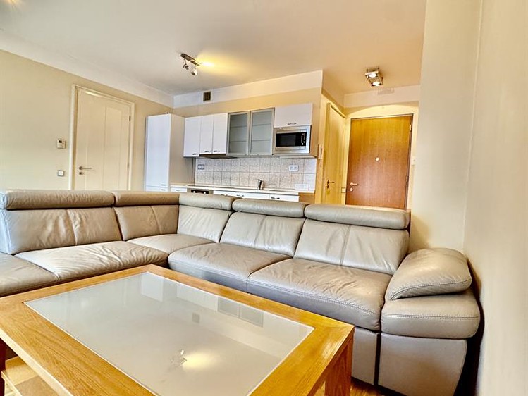 Pronájem bytu 2+kk 65 m² - foto 3