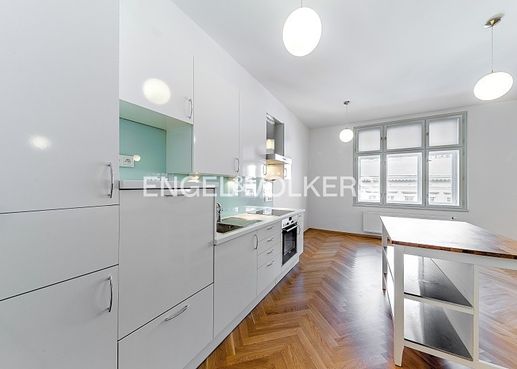 Pronájem bytu 3+kk 126 m² - foto 4