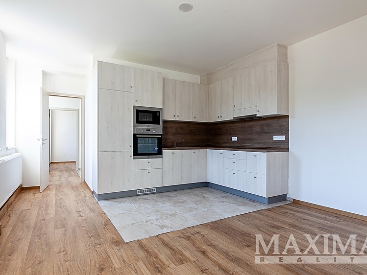 Pronájem bytu 3+kk 60 m² - foto 1