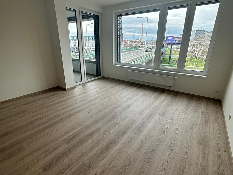 Pronájem bytu 2+kk 54 m² - foto 1
