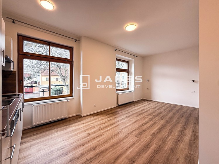 Pronájem bytu 1+kk 27 m² - foto 2
