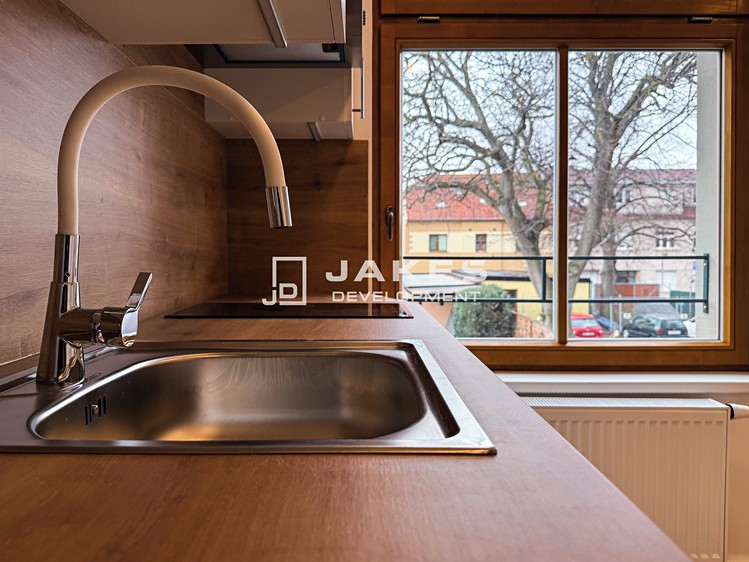 Pronájem bytu 1+kk 27 m² - foto 8