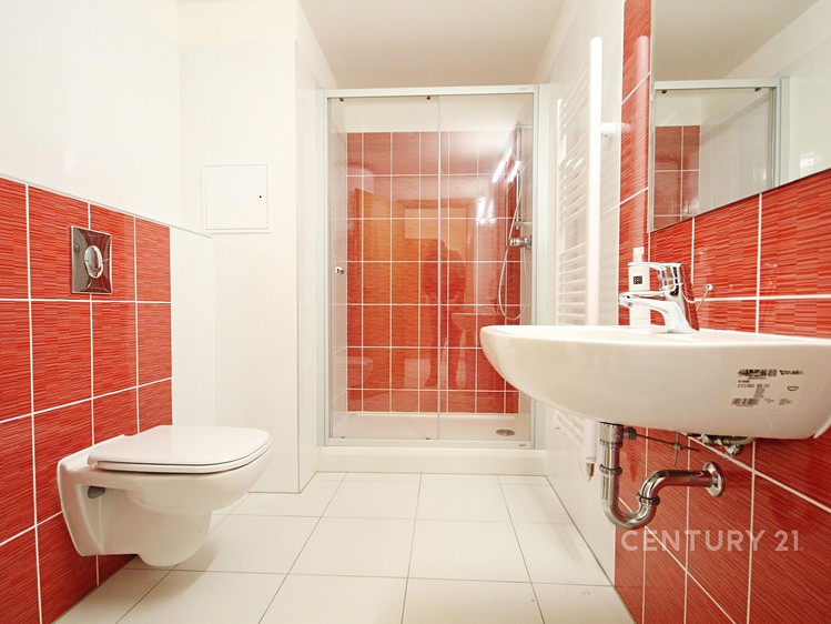 Pronájem bytu 2+kk 45 m² - foto 2