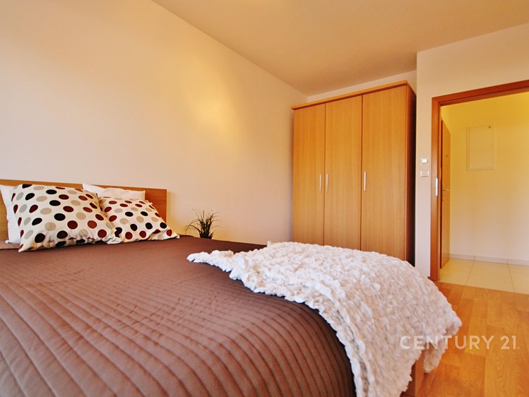 Pronájem bytu 2+kk 45 m² - foto 5