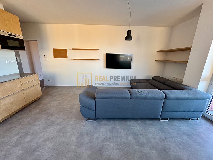 Pronájem bytu 2+kk 63 m² - foto 4