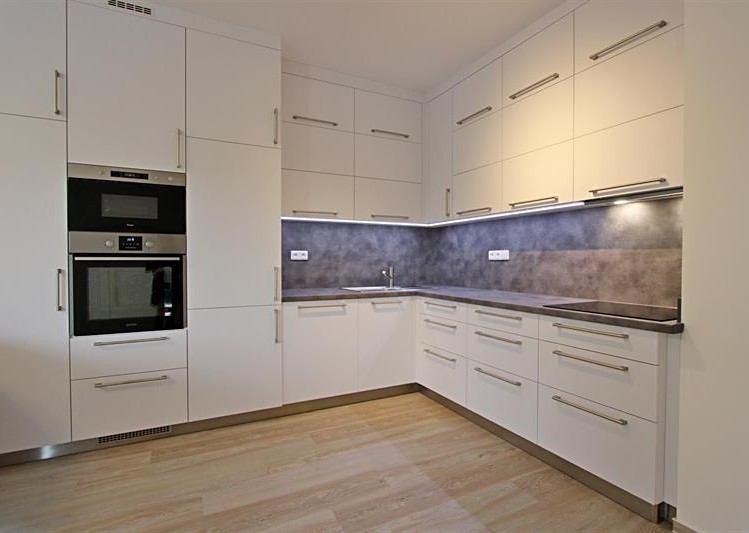 Pronájem bytu 3+kk 87 m² - foto 7
