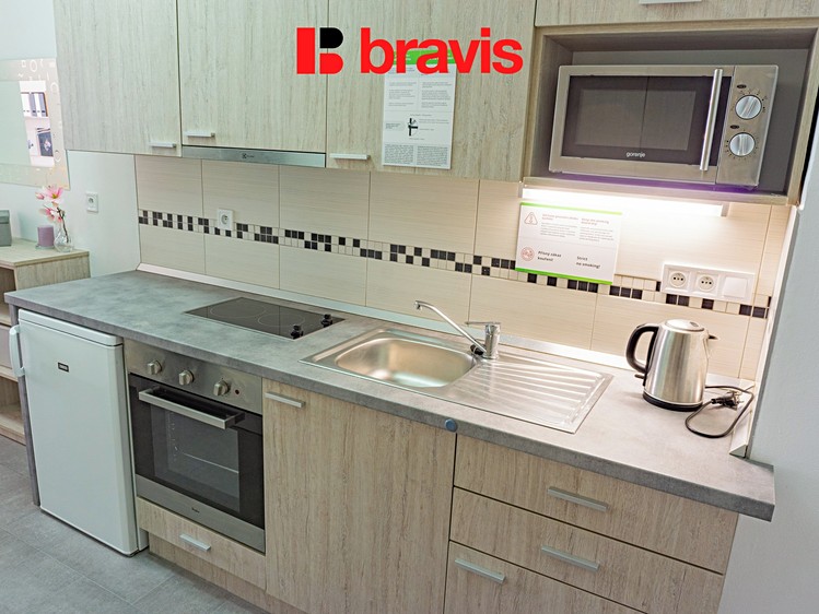 Pronájem bytu 1+1 30 m² - foto 4