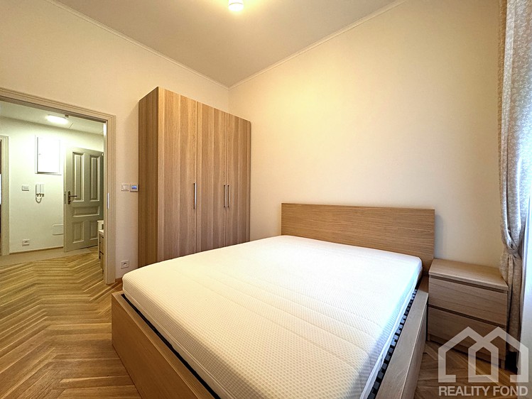 Pronájem bytu 2+kk 46 m² - foto 4