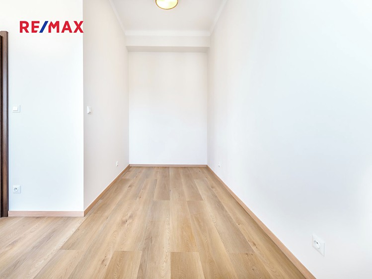 Pronájem bytu 1+kk 27 m² - foto 5