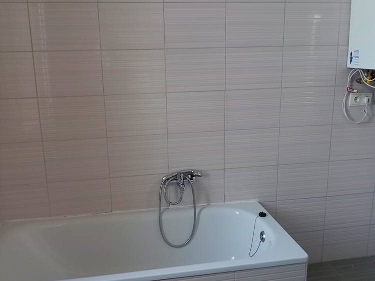 Pronájem bytu 2+1 99 m² (Jednopodlažní) - foto 3