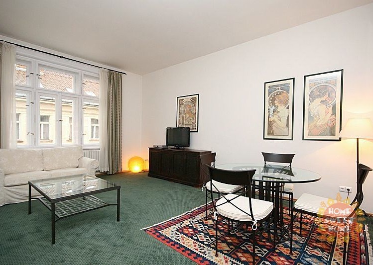 Pronájem bytu 3+kk 87 m² - foto 1