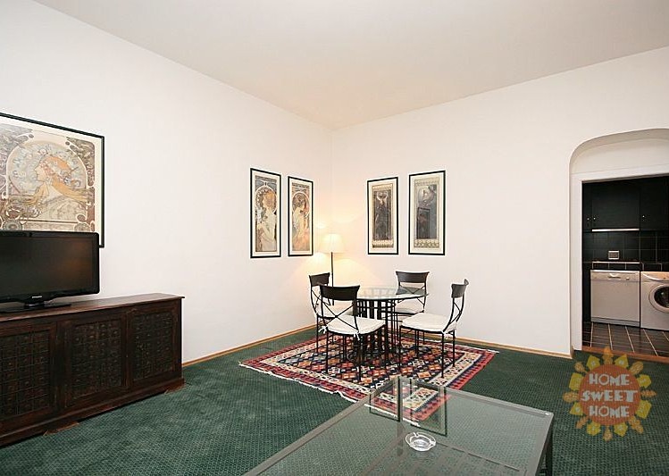 Pronájem bytu 3+kk 87 m² - foto 4