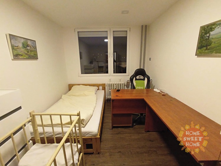 Pronájem bytu 2+kk 44 m² - foto 3
