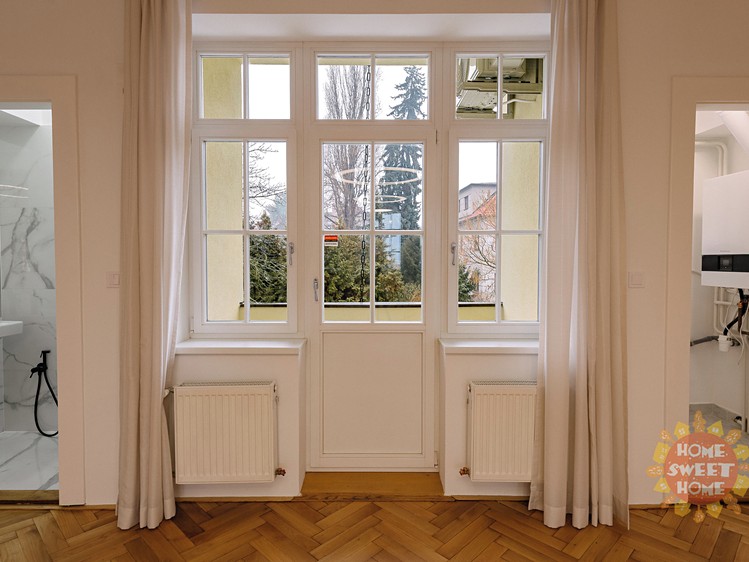 Pronájem bytu 3+1 137 m² - foto 2