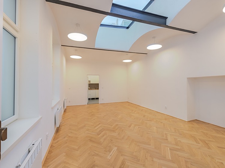 Pronájem bytu 2+kk 50 m² - foto 2