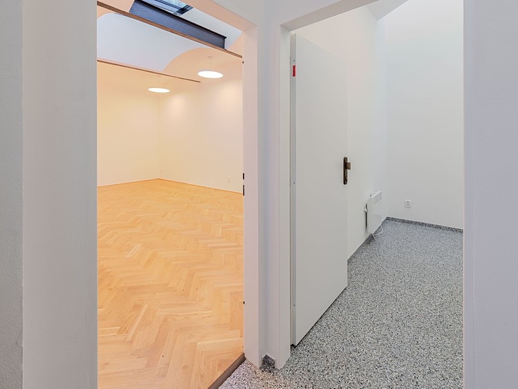 Pronájem bytu 2+kk 50 m² - foto 8