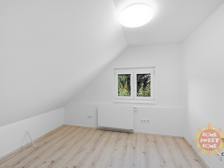 Pronájem bytu 4+kk 71 m² - foto 8