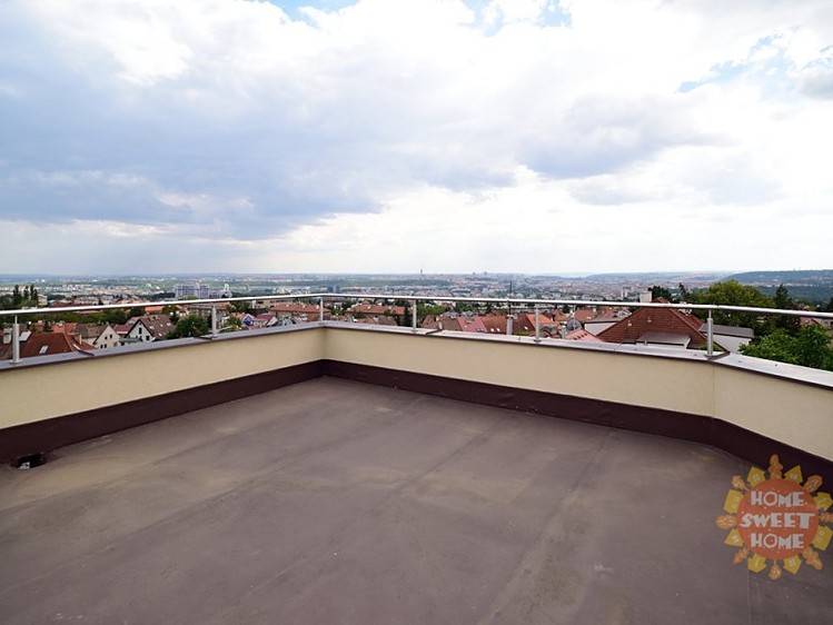 Pronájem bytu 3+kk 67 m² - foto 5