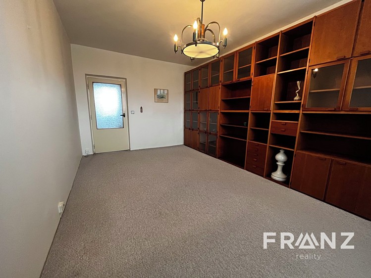 Pronájem bytu 2+1 55 m² - foto 8