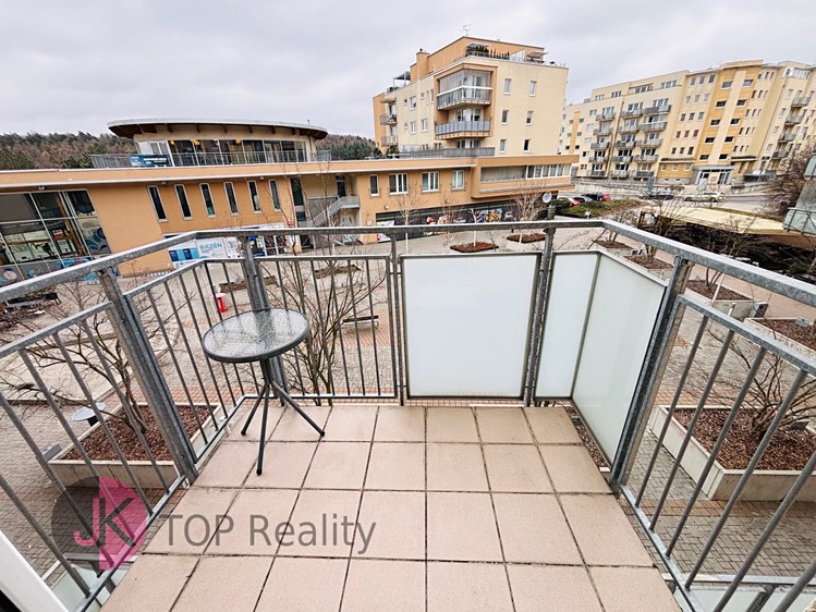 Pronájem bytu 2+kk 58 m² - foto 5