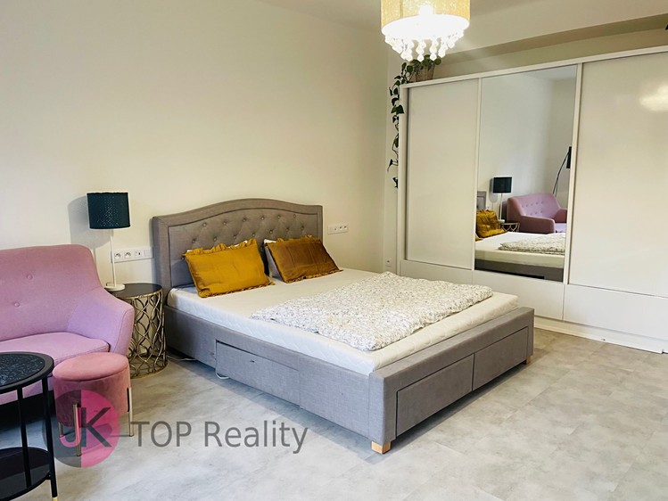 Pronájem bytu 1+1 34 m² - foto 5