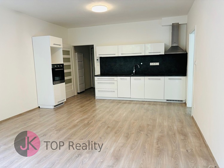 Pronájem bytu 2+kk 59 m² - foto 2