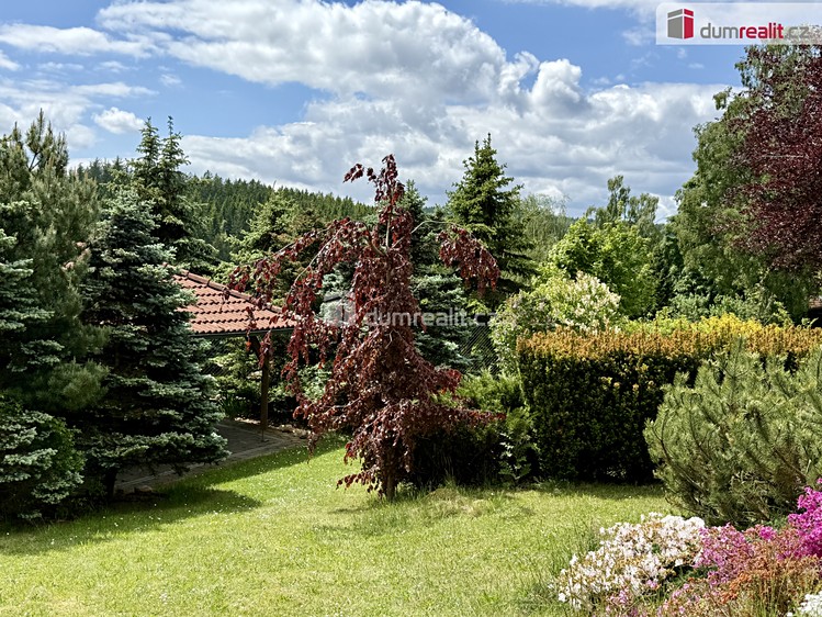 Prodej vily 390 m², pozemek 934 m² - foto 2