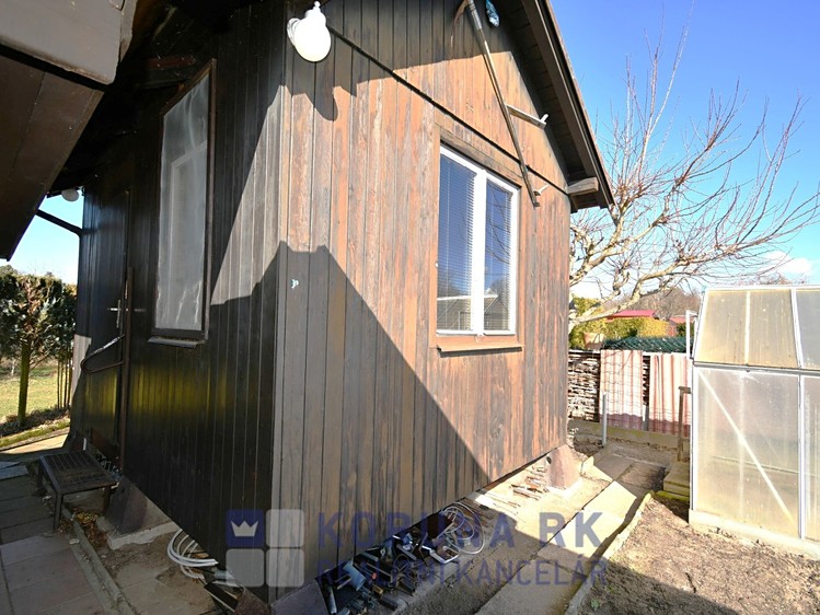 Prodej chaty 14 m², pozemek 151 m² - foto 5