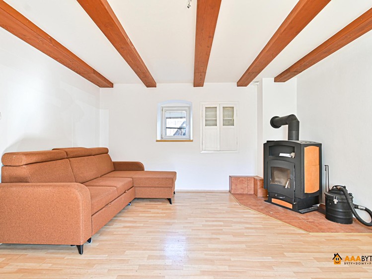 Prodej rodinného domu 147 m², pozemek 457 m² - foto 5