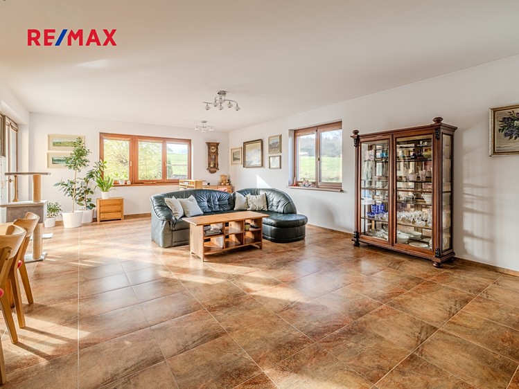 Prodej rodinného domu 121 m², pozemek 629 m² - foto 6