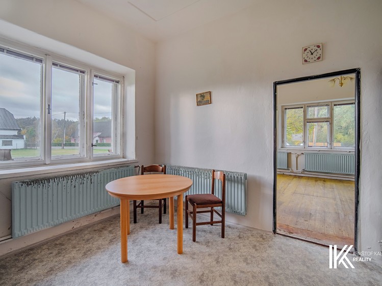 Prodej rodinného domu 218 m², pozemek 1 364 m² - foto 5