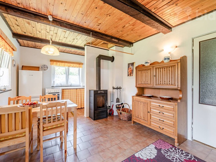 Prodej chaty 70 m², pozemek 357 m² - foto 1