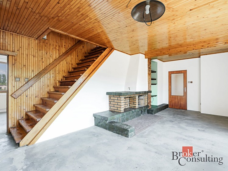 Prodej rodinného domu 141 m², pozemek 490 m² - foto 4