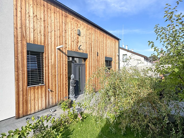 Prodej rodinného domu 411 m², pozemek 948 m² - foto 6