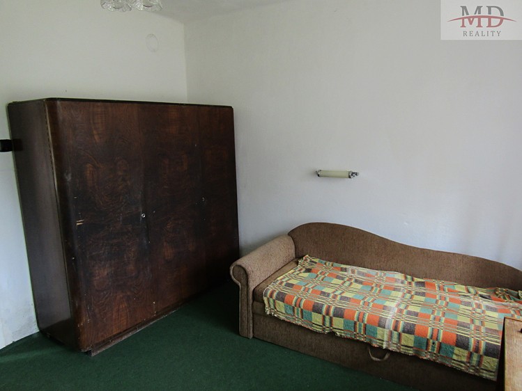 Prodej rodinného domu 270 m², pozemek 2 324 m² - foto 4
