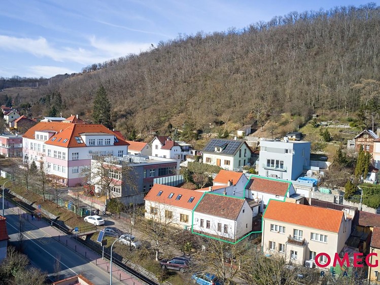 Prodej rodinného domu 150 m², pozemek 322 m² - foto 1