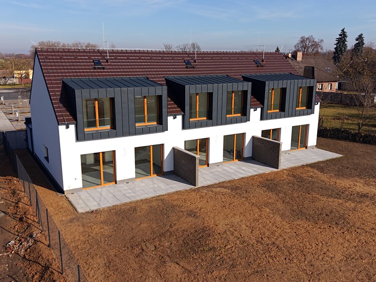 Prodej rodinného domu 155 m², pozemek 255 m² - foto 2