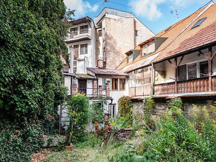 Prodej rodinného domu 178 m², pozemek 417 m² - foto 2