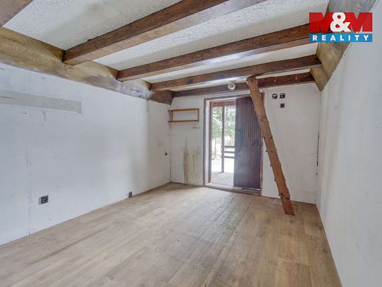 Prodej  chaty 17 m², pozemek 305 m² - foto 4