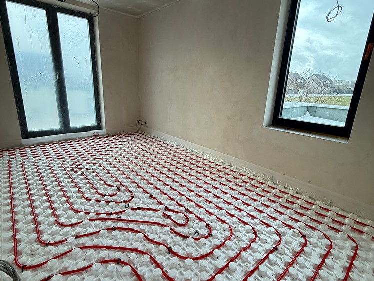Prodej vily 219 m², pozemek 938 m² - foto 5